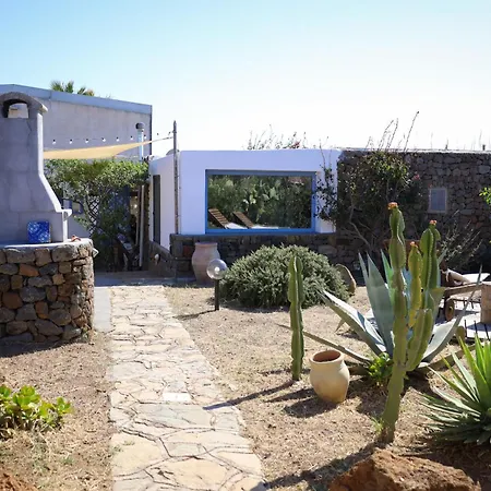 Casetta Il Mandorlo Holiday home Pantelleria